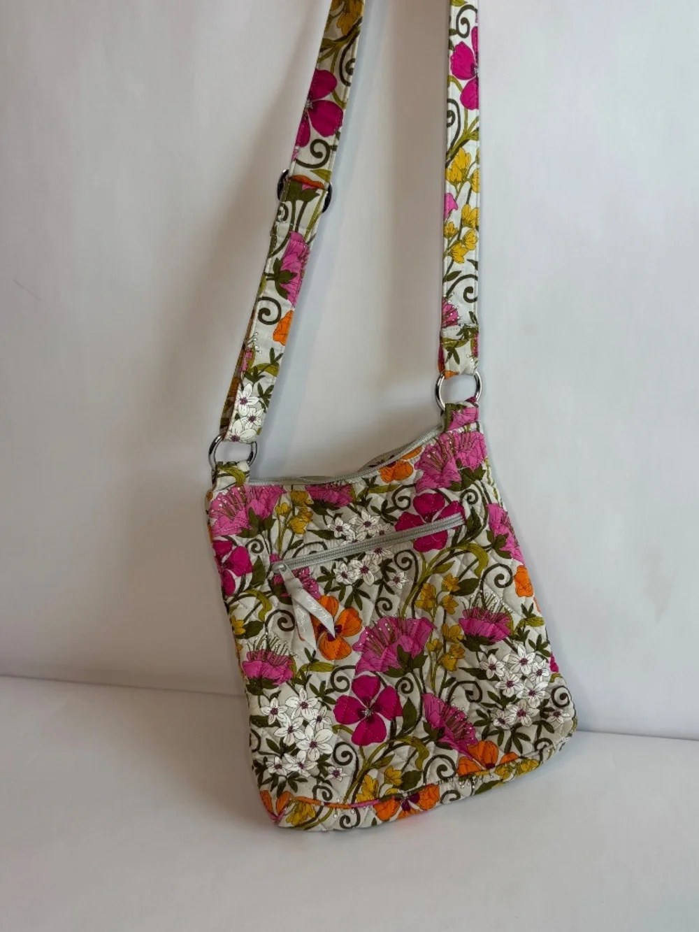 Vera Bradley Tea Garden Crossbody Hipster Purse Pink Orange Gray Floral
